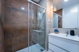 New Alegria in Town 2