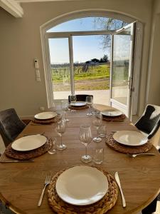 Maisons de vacances Maison Destieu : photos des chambres