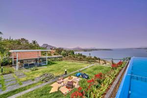 SaffronStays Sol Crest - 4BR twin villas by Mukane Dam, 2 infinity pools, lawns, gazebo bar, perfect for events
