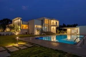 Tranquil Haven by StayJade4 Acre UltraLux Farm - Kunigal