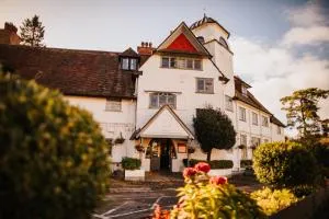 恶魔酒杯酒店 - 奇丁福尔德