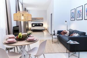 Doña M - Pure Luxe Studio Malaga down town