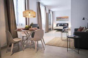 Doña M - Pure Luxe Studio Malaga down town