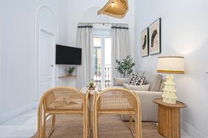 Genteel Home Alfalfa