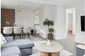 Entire Luruxy 3 Floor Villa