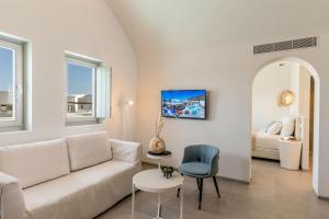 Meltemi Blu - Adults Only