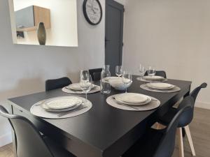 Maisons de vacances Le Maki - 10 pers - Reve au Mans : photos des chambres