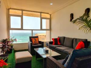 Vue ocean Almadies 300m2 3CH avec SDB Clim WiFi