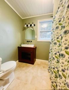 Retreat on Lake Milton