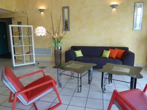 Hotels Hotel La Colombiere Cantal : photos des chambres