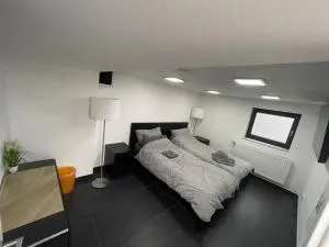 Blauer Stein Apartments Doppelzimmer 2 - Frechen