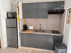 Hortensia Régence Park Swimming pool Beach 300 m away