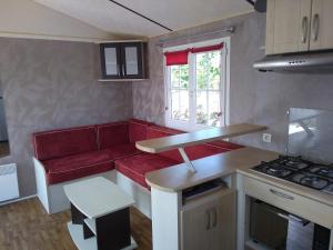 Campings Mobil-home Vallee de l'Yeres : photos des chambres