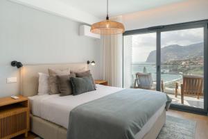 With pool and sea view - Acqua Residence III