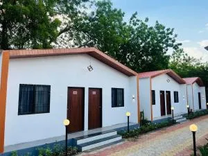 Holiday Fun Park and Resort - Parbhani