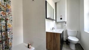 Appartements Le Petit Oasis - 50m de la gare de Nevers : photos des chambres