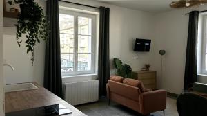 Appartements Le Petit Oasis - 50m de la gare de Nevers : photos des chambres