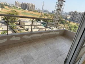 Luxury flat in high end society