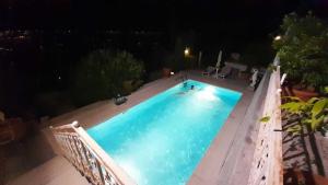 WELCOME TRAVELLER Alema House