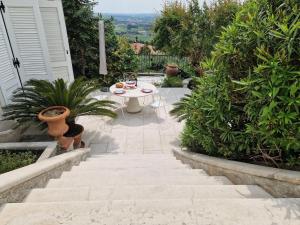 WELCOME TRAVELLER Alema House