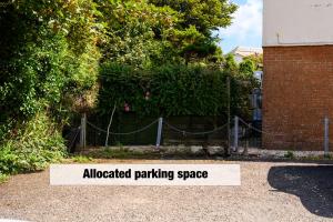 Coastal Haven Ilfracombe Charming 2-bedroom Cottage In A Great Location By STAE Homes