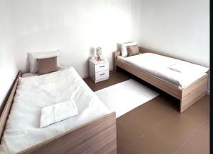 Dina Apartments