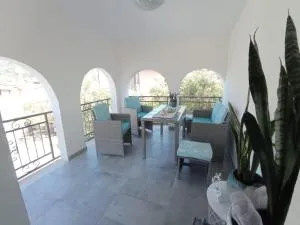 Casa Antonella, a pochi passi dalla spiaggia con stradello privato - Portu sa Ruxi