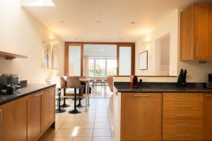 Stylish 3-Bedroom Detached Home in Cambridge