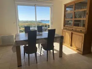 Maison 3* face à la mer avec WiFi, à 200m du littoral, terrasse, parking, et tout confort à Pleumeur-Bodou - FR-1-368-366 - Kerjagu