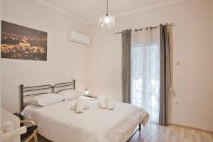 Cozy Studio at Kallithea, Fully Equipped