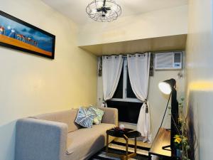 2 Bedroom Unit In IT Park - Good for 5pax