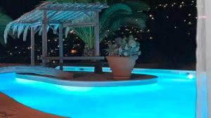 Maisons de vacances Maison vue mer avec piscine sur la Cote d-Azur : photos des chambres