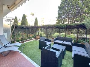 Cozy studio with garden and parking in Cannes