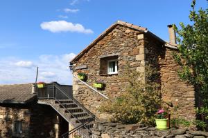 Maisons de vacances Les Gites du Mas Lachamp : Appartement Standard 2 Chambres