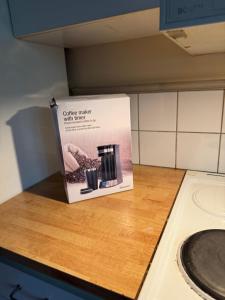 Stuga på en vacker campingplats