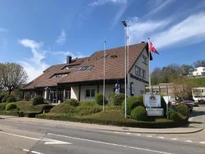 Landgasthof zum Zimmermann Jona - Rapperswil - 胡尔登