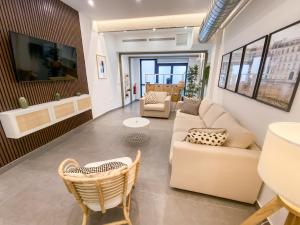 Stuning apartment next to the river - Sevillarooms