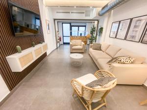 Stuning apartment next to the river - Sevillarooms