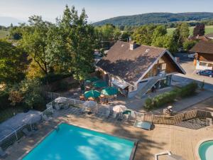 Campings HUTTOPIA Divonne : photos des chambres