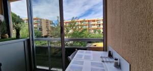 joli studio refait a neuf