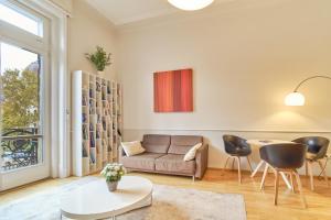 Charming Budapest Apartment with Parliament Views