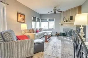 Patio and Pool Access Wintergreen Resort Getaway! - 斯汤顿