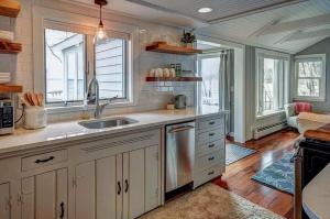 Lakefront Bliss on Old Mission Peninsula