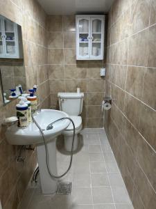 Hanok House with a Yard 1