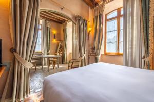 Hotels Hotel De La Beursaudiere : photos des chambres