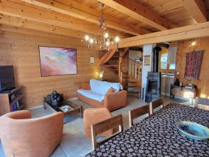 Chalet avec SPA, 6 Couchages, Terrasse Sud & Confort à Saint-Michel-de-Chaillol - FR-1-393-7