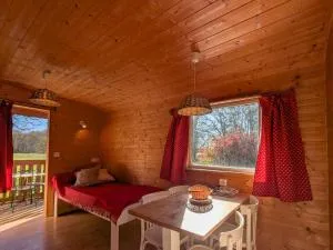 **Roulotte cosy avec piscine, pétanque et jardin près de la maison de George Sand** - FR-1-591-77 - Maillet