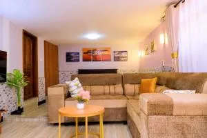 Cozy Studio with Scenic Hill Views in Kampala - Katale