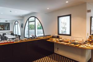 Hotels Hotel 202 : photos des chambres