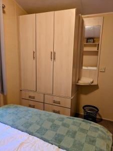 Aurora on the Dunes- Cozy Coastal Retreat with Scenic Views